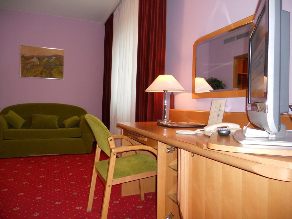 Hotel Orient 克拉科夫 外观 照片